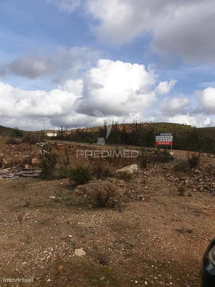 Terreno Rústico com Grande Potencial - Grande imagem: 3/4