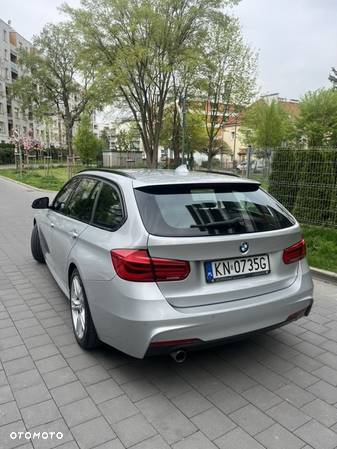 BMW Seria 3 318i M Sport - 3