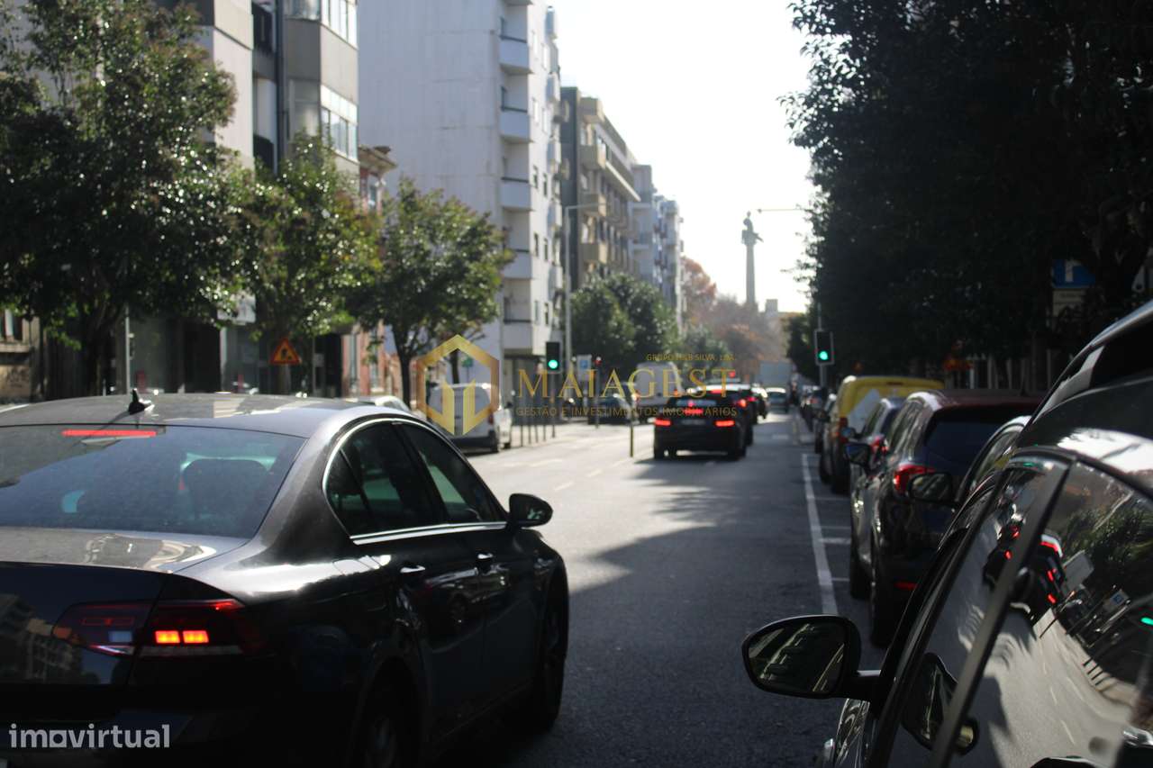 Trespasse de Restaurante perto da Casa da Música-30