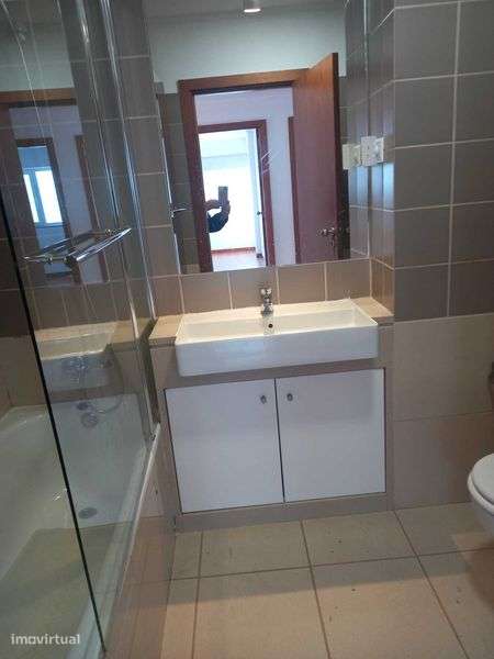 T2 Colina de Sao Goncalo-Alta de Lisboa - Grande imagem: 5/11