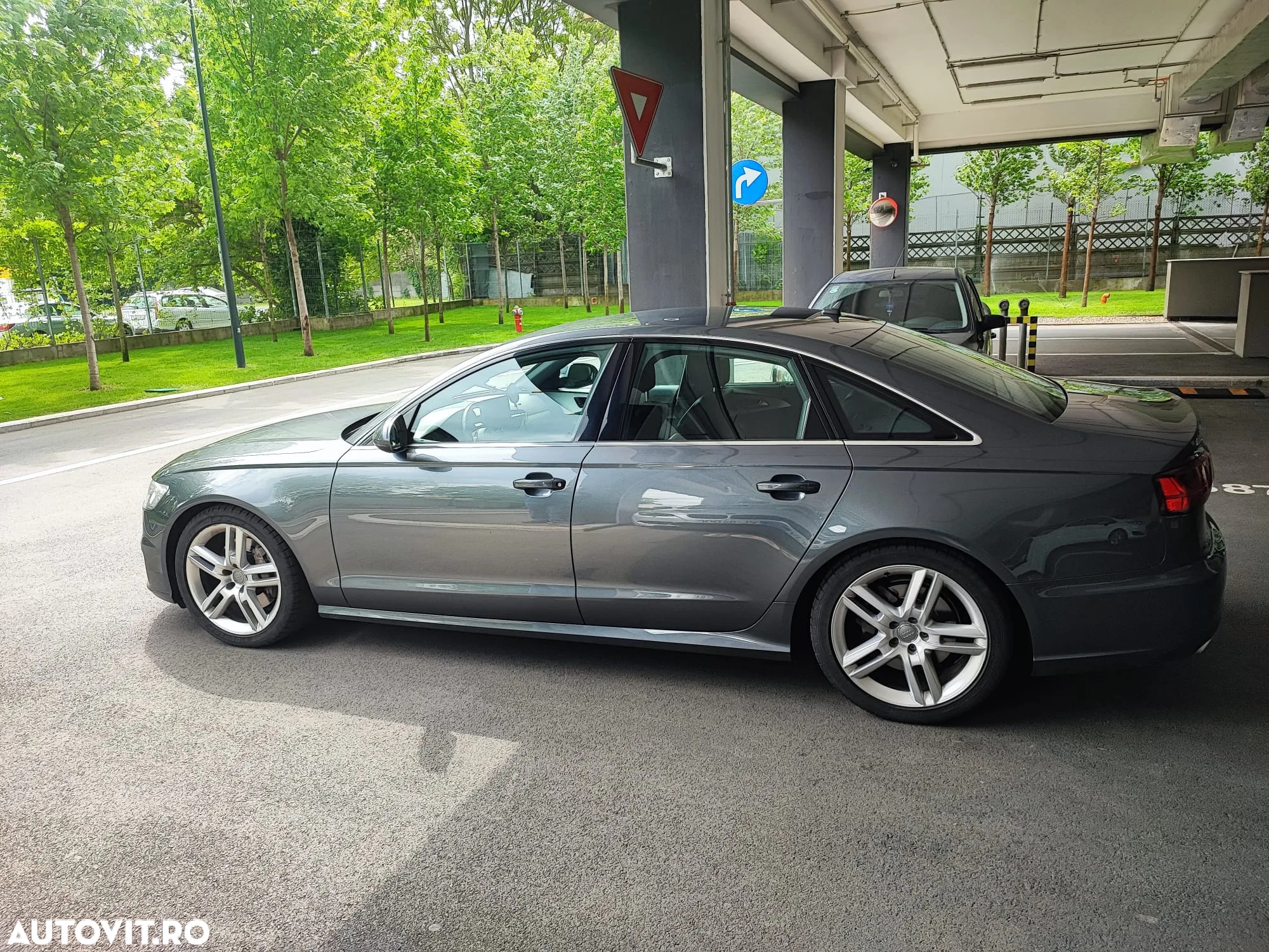 Audi A6 3.0 TDI quattro S tronic - 4