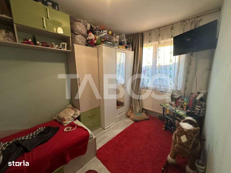 Apartament de vanzare  2 camere 42 mp utili zona 13 Decembrie - Imagine principală: 2/5