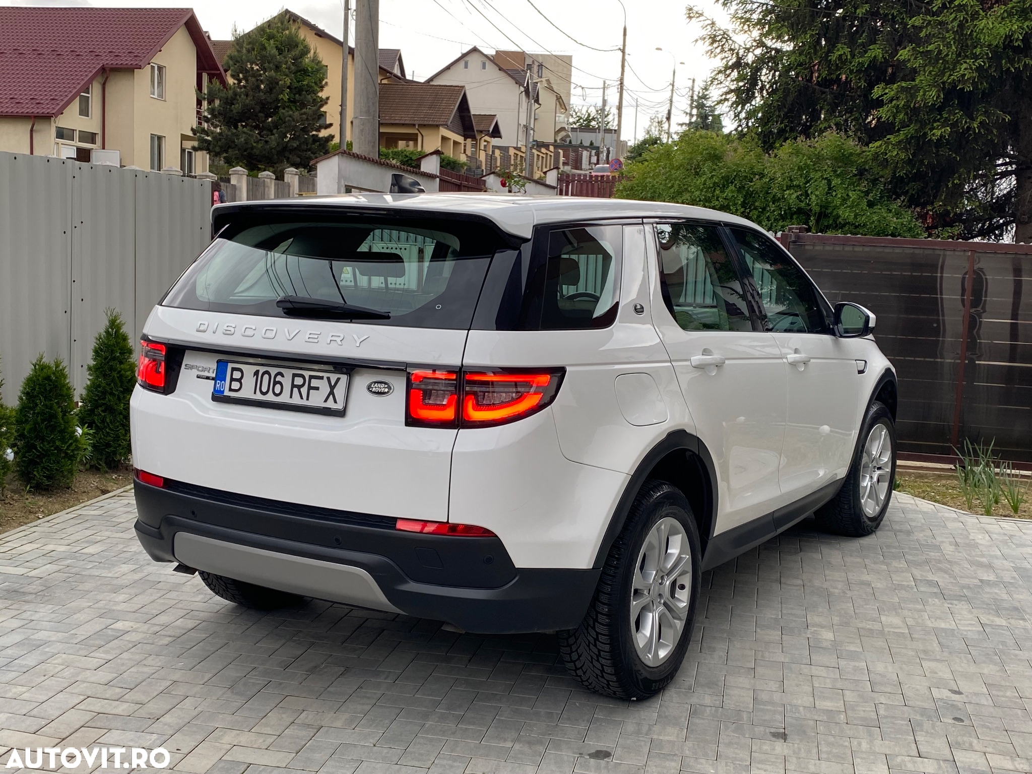 Land Rover Discovery Sport 2.0 P200 MHEV SE - 35