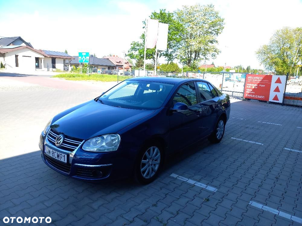 Volkswagen Jetta 1.9 TDI Comfortline - 3