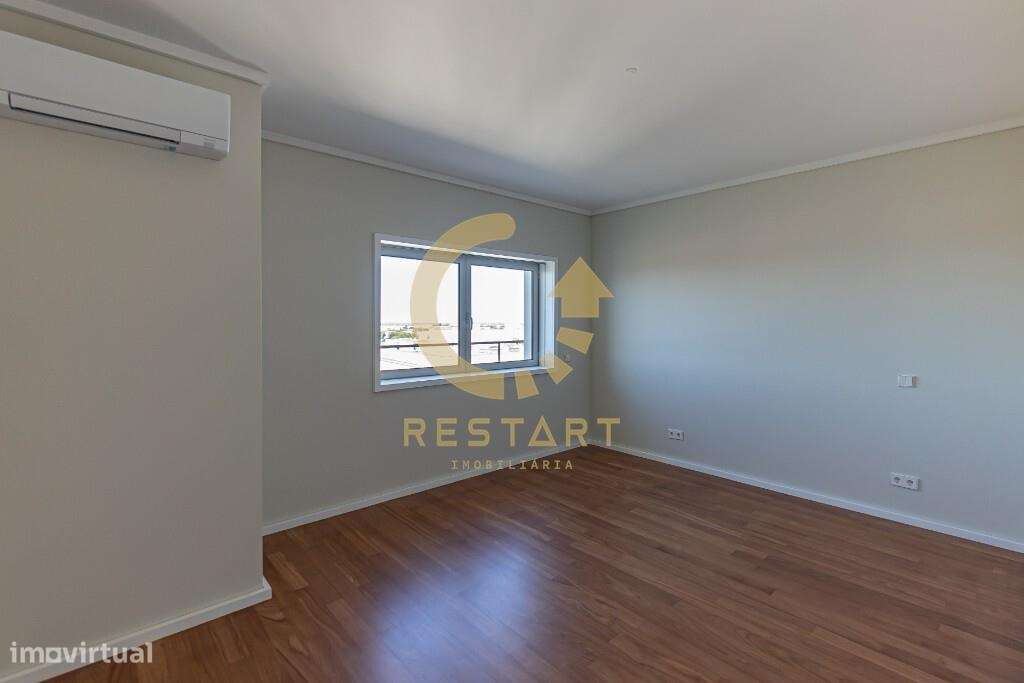 Penthouse T4 de Luxo - Edifício Porto Magnum-29