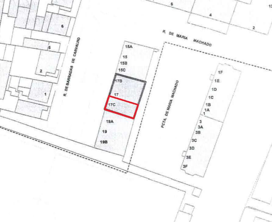 Churrasqueira com 2 Entradas Independentes | Centro de Almada-9