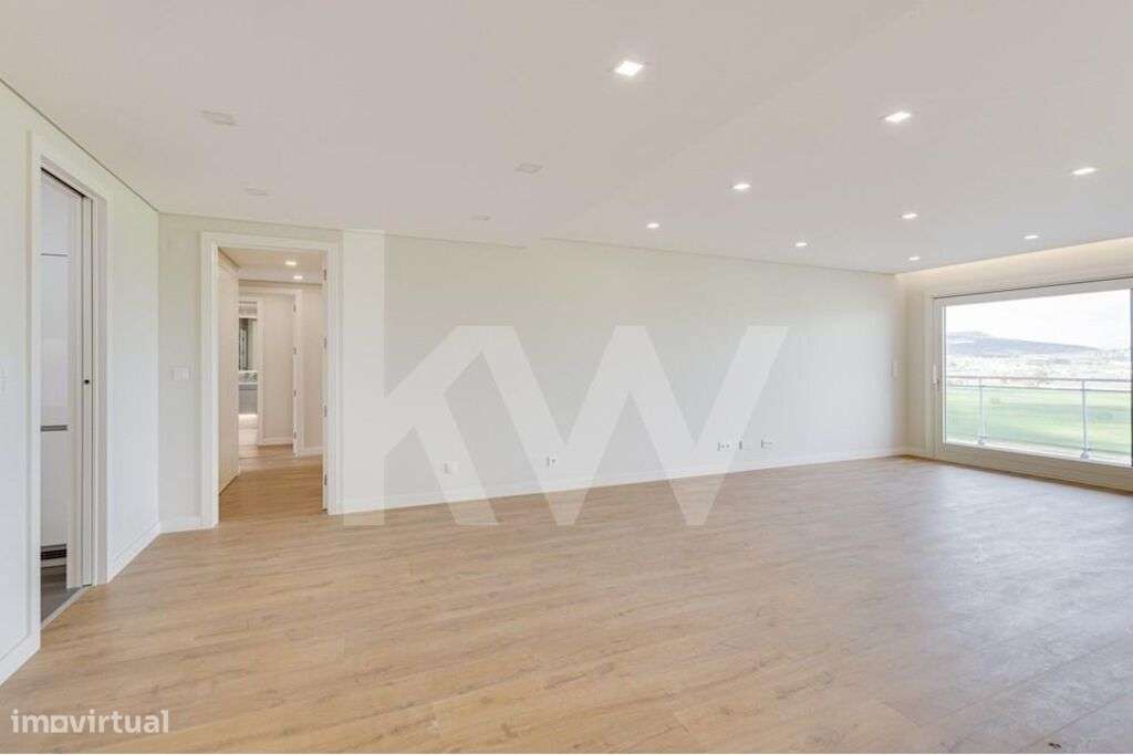 Infantado | Penthouse Duplex T4+1 c/ terraços, estacionamento e arreca - Grande imagem: 4/60