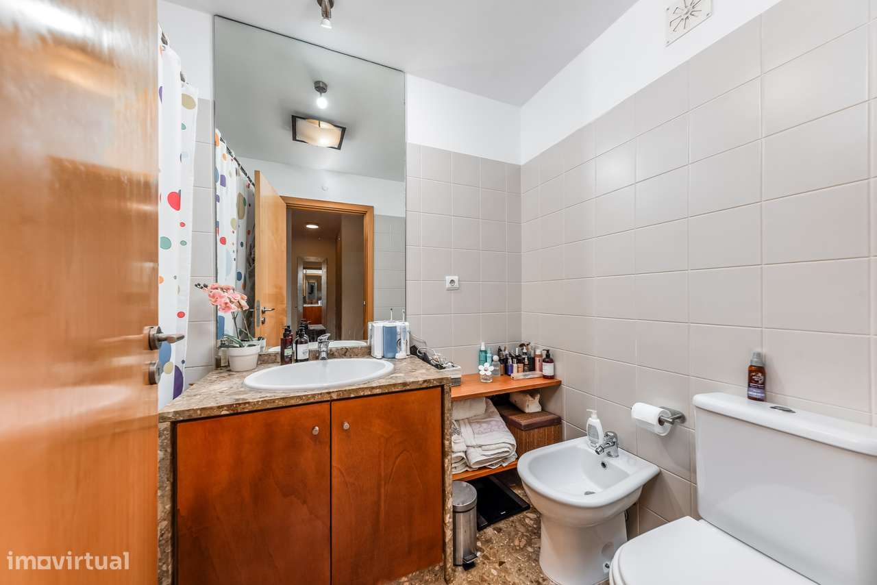 Condominio vigilância 24h | jardim | Estacionamento | Arrecadação-13