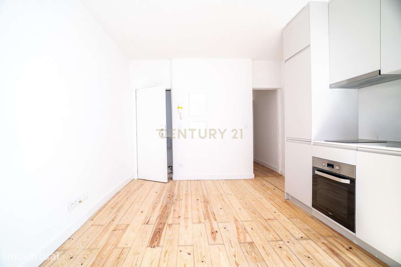 Apartamento T2 no Bairro Alto-3