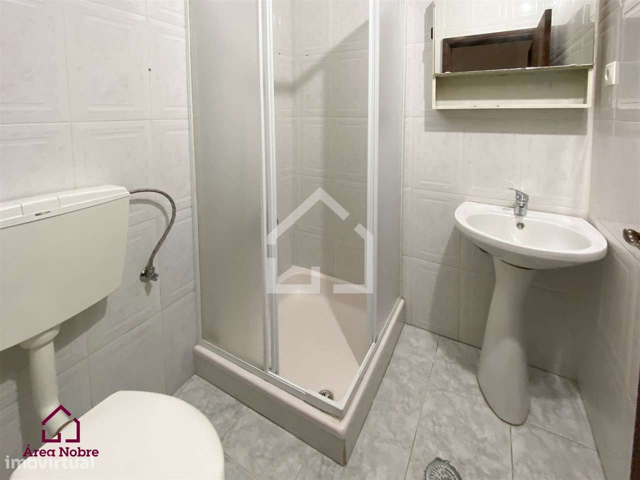 Moradia com 2 Habitações - Souto-30