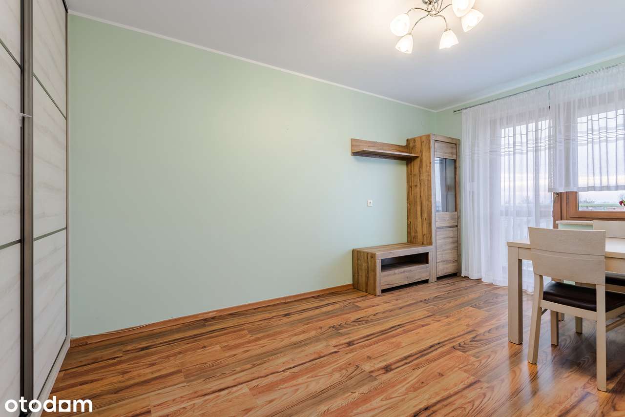 WYJĄTKOWA OKAZJA! Komfortowe 2 pokojowe. Oddzielna kuchnia + Strych!-1