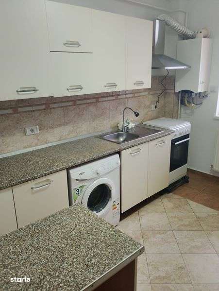 Apartement 2 camere complet renovat - Imagine principală: 3/8