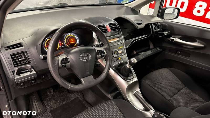 Toyota Auris 1.6 Executive - 20