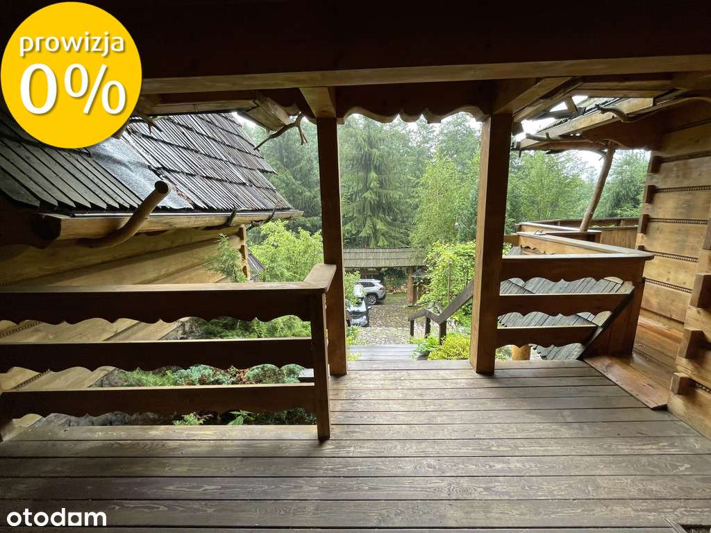 Podwójny dom z bala w enklawie ciszy i zieleni.-10