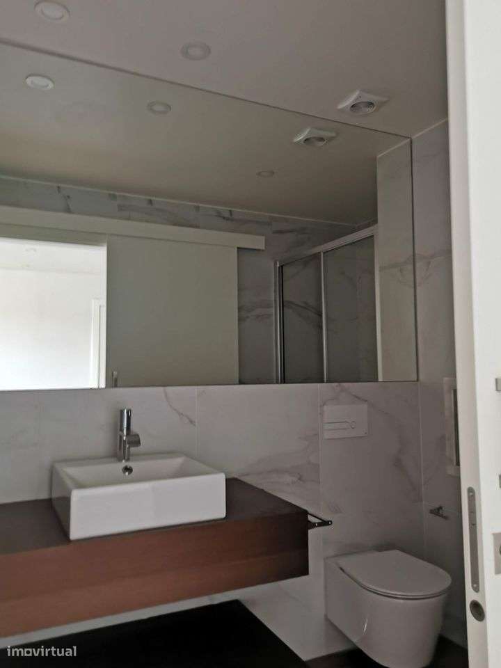 T0 Rua Direita em Barcelos - Grande imagem: 5/6