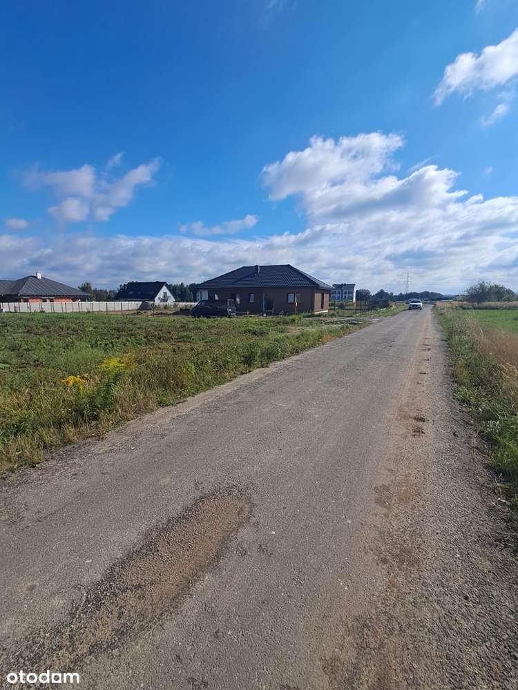 Działka budowlana na planie zagosp. o pow. 1190m2, Os. Sulisławice-1