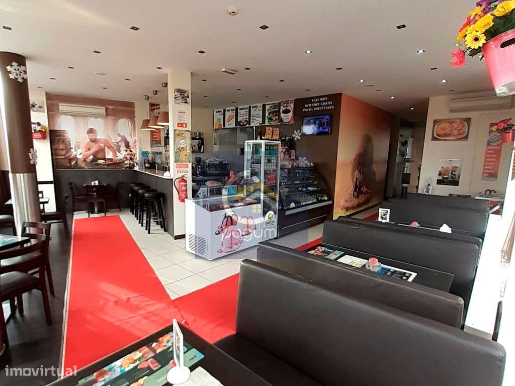 Trespasse Café - Pastelaria centro de Paredes - Grande imagem: 4/9