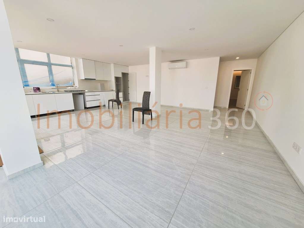 **Apartamento T3 Novo em Vilela-Paredes: Conforto e Modernidade ao ...-19