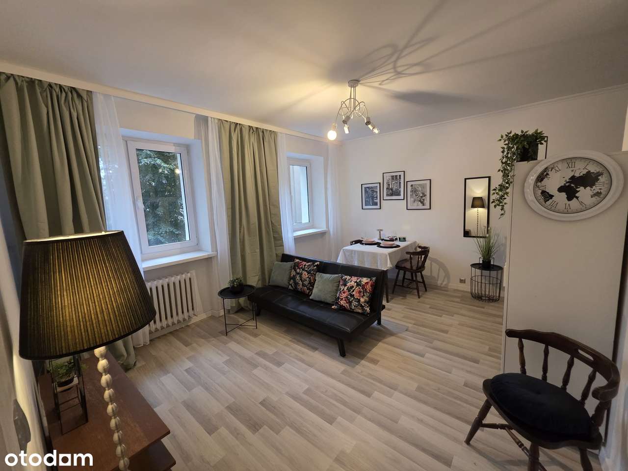 Przestronne mieszkanie 36,7 m² z osobną kuchnią i komórką w cenie.-1