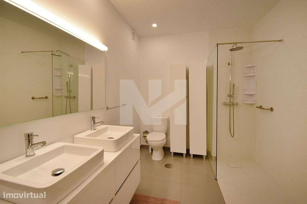 Apartamento T3 | 1ª Linha de Mar | Árvore-24