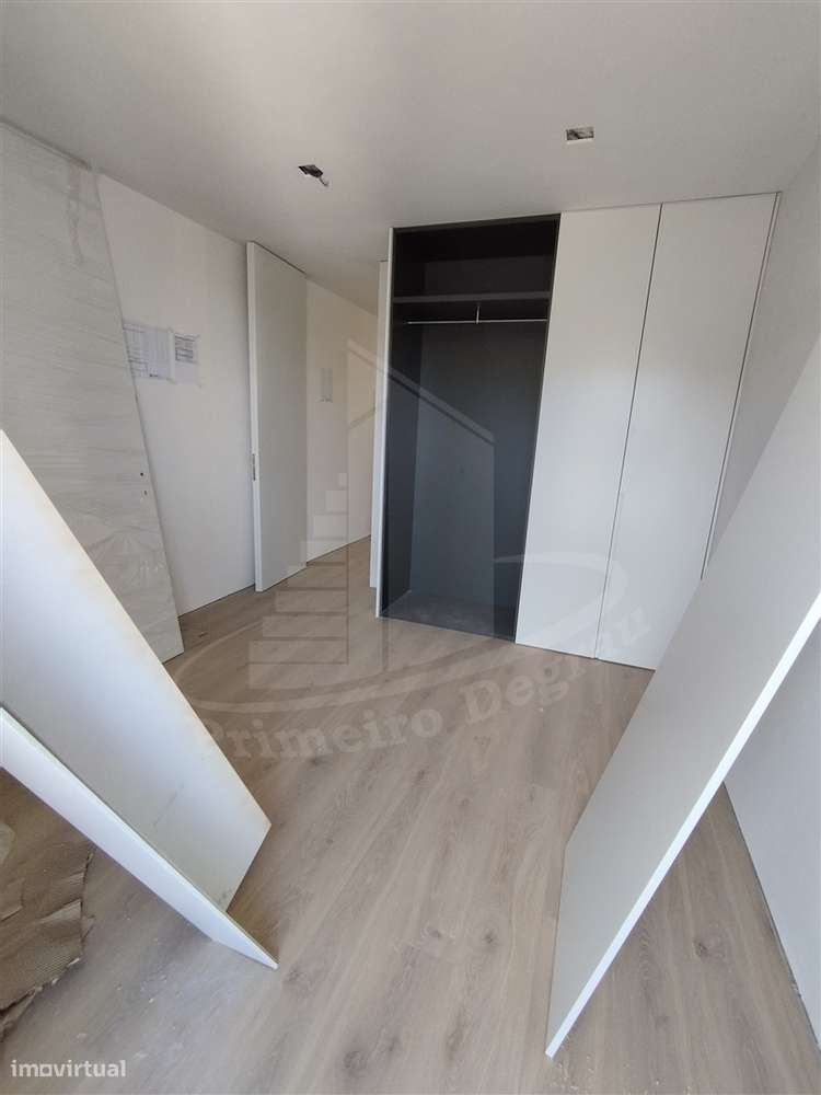 Gaveto em fase avançada de construção-13