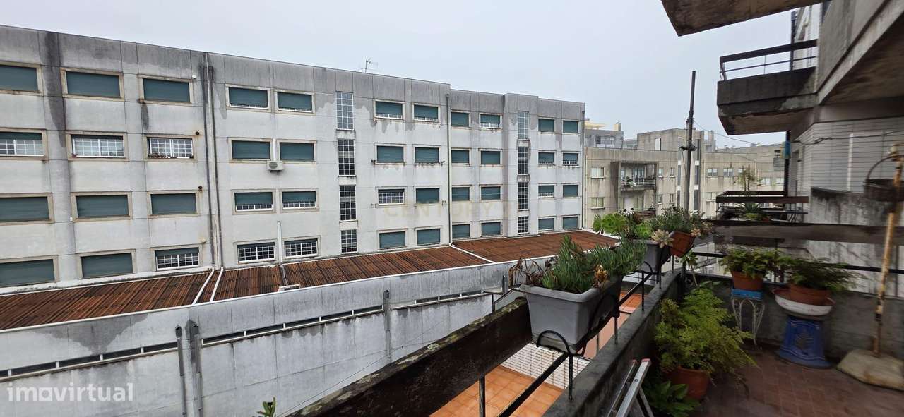 Apartamento T3 + Garagem — Marco de Canaveses-12