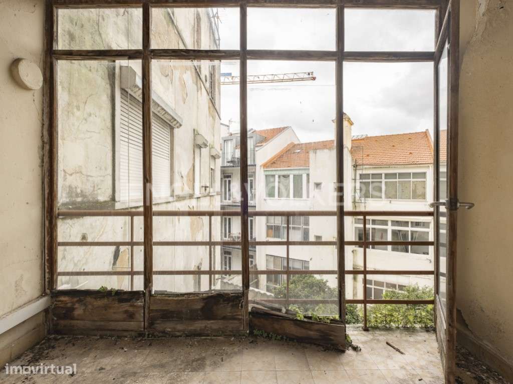 Predio para oportunidade de investimento em Arroios-14