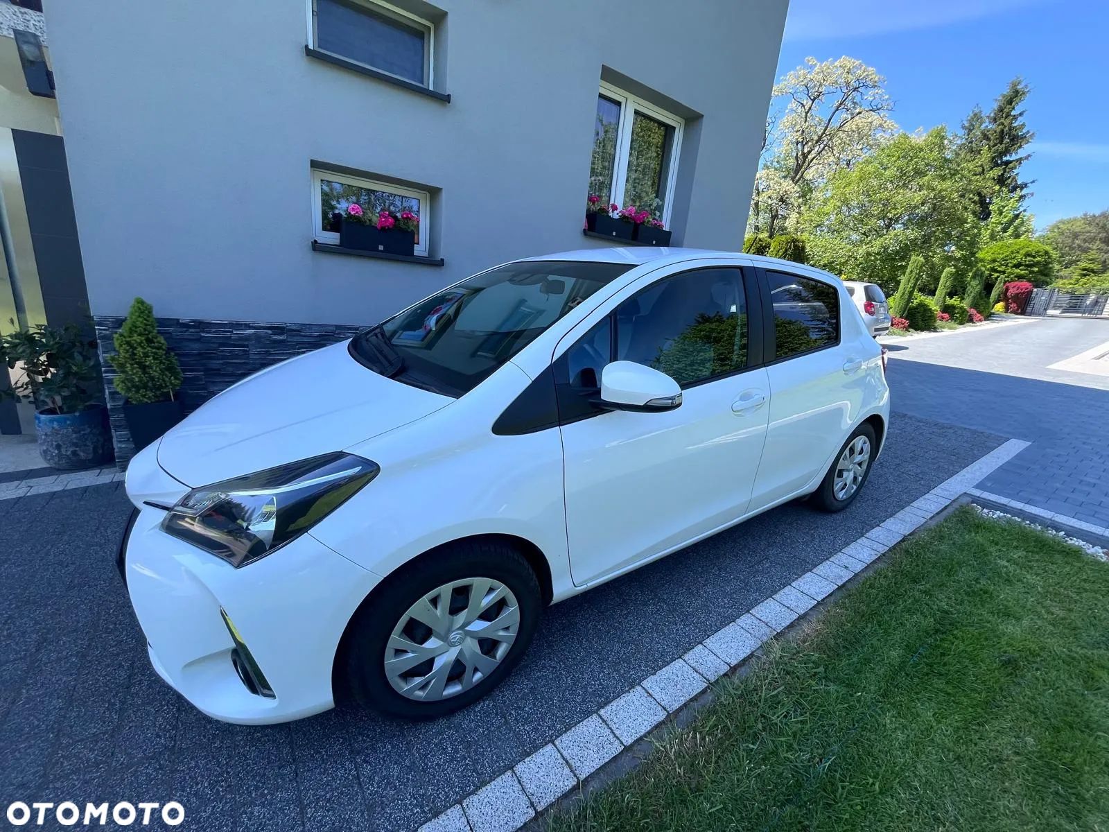 Toyota Yaris 1.5 Active - 1