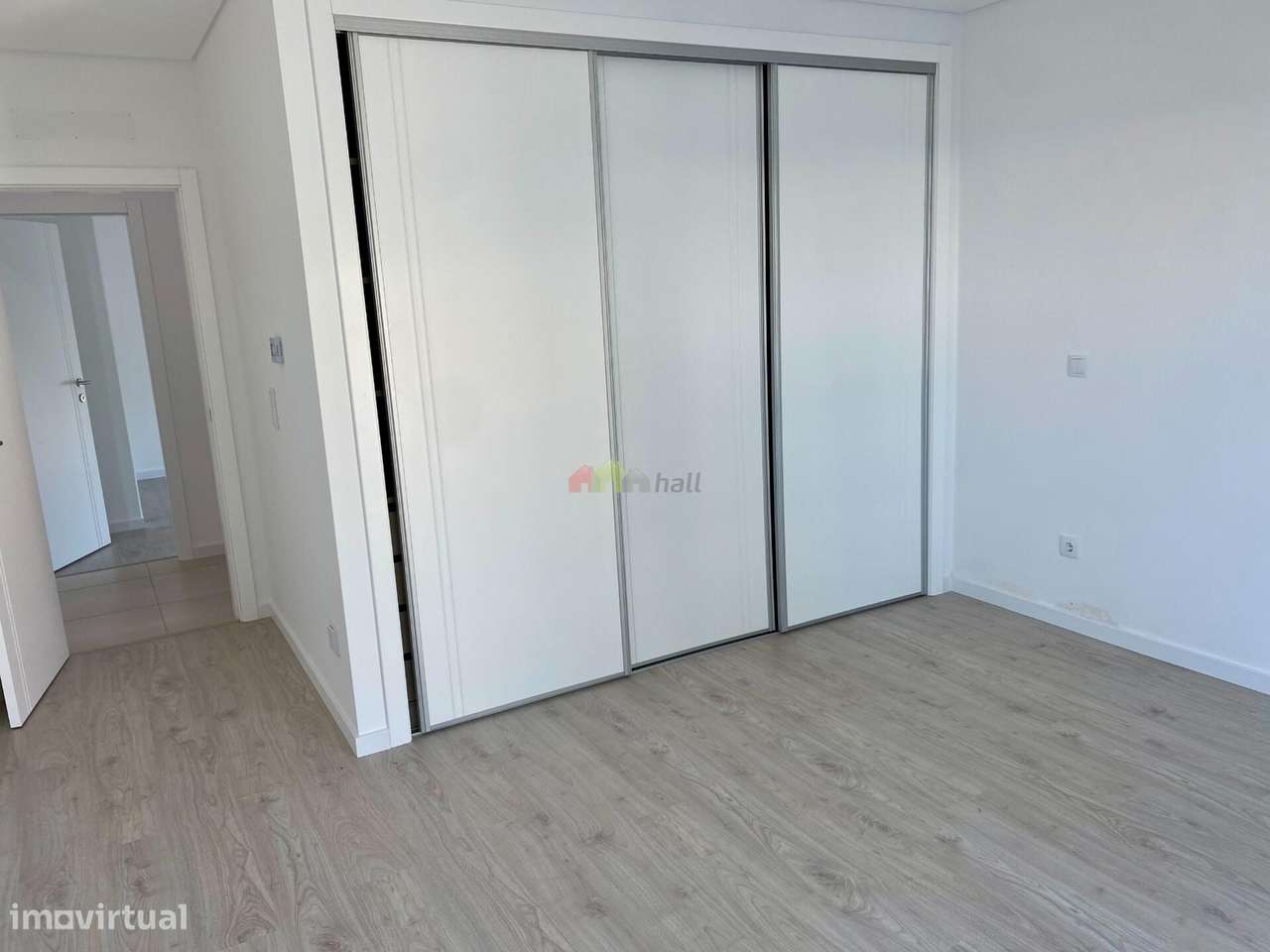 Moradia Geminada Em Pinhal de General c/Parqueamento, Fernão Ferro - Grande imagem: 5/41