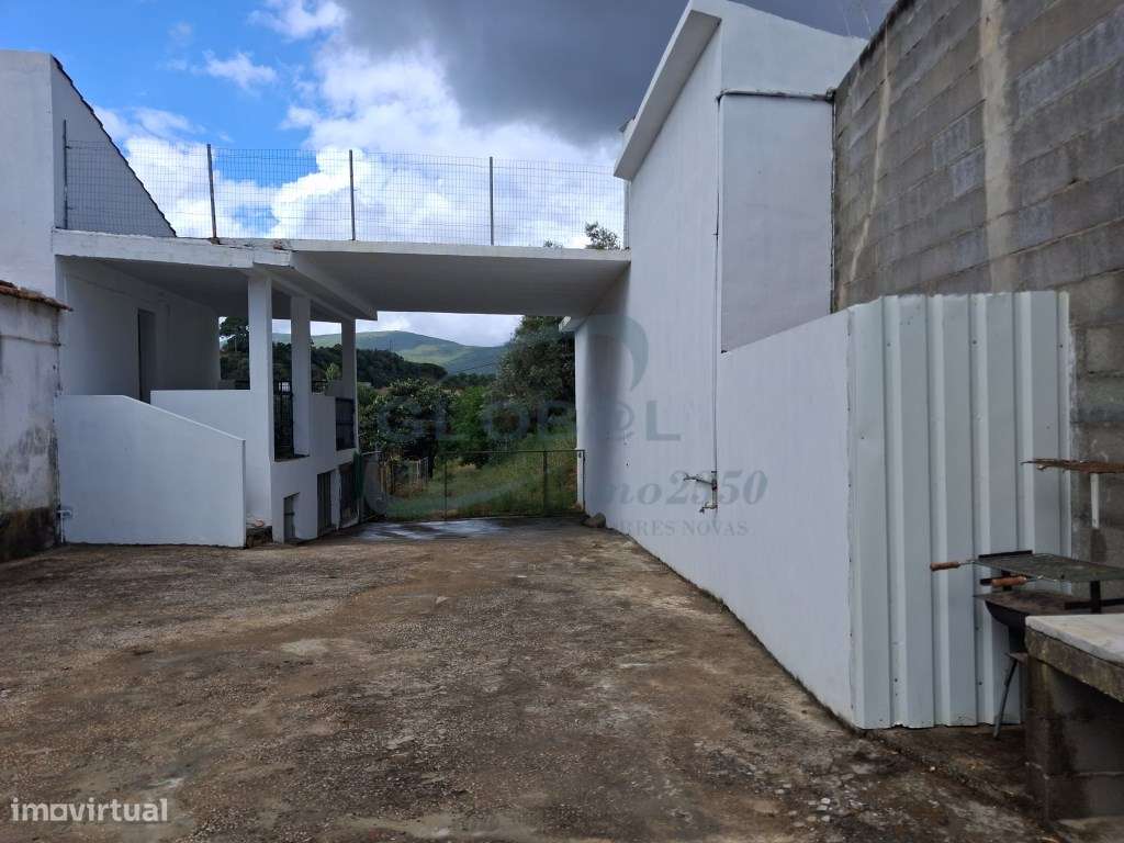 Exclusiva Propriedade em Alcanena | Duas Utilizações Independentes,...-22
