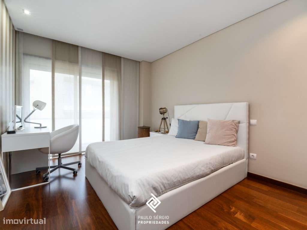 Moradia T3 em Oliveira do Douro, Vila Nova de Gaia-17