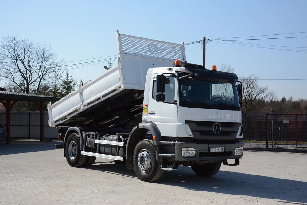 Mercedes-Benz Axor 2012