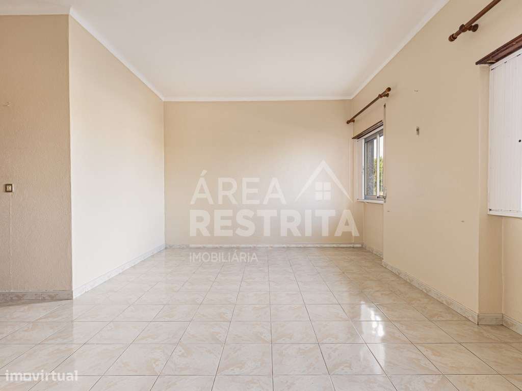 Apartamento T3 no Barreiro | Rés-do-Chão | Excelente Localização-19