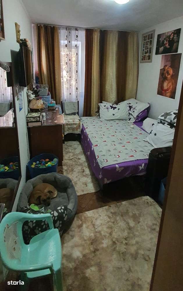 Vând apartament 3 camere  Razboieni - Imagine principală: 2/4