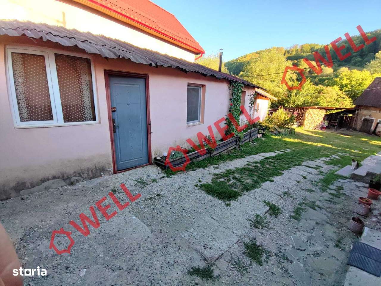 Proprietate deosebită de vânzare în Valea Zălanului!-11