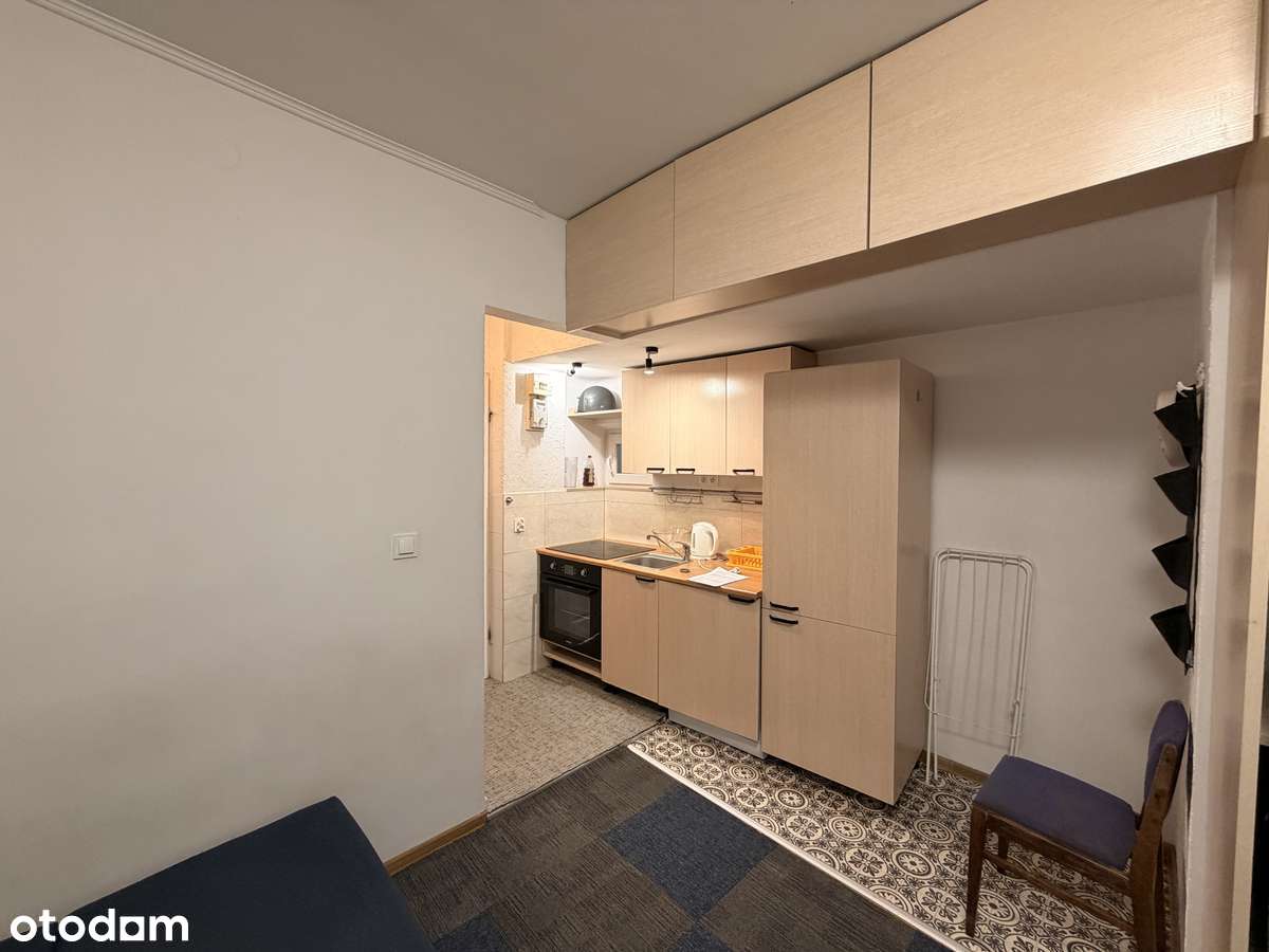 Przytulna kawalerka 28 m² na Woli, parter, blisko metro i tramwaj - Pełny obrazek: 3/6