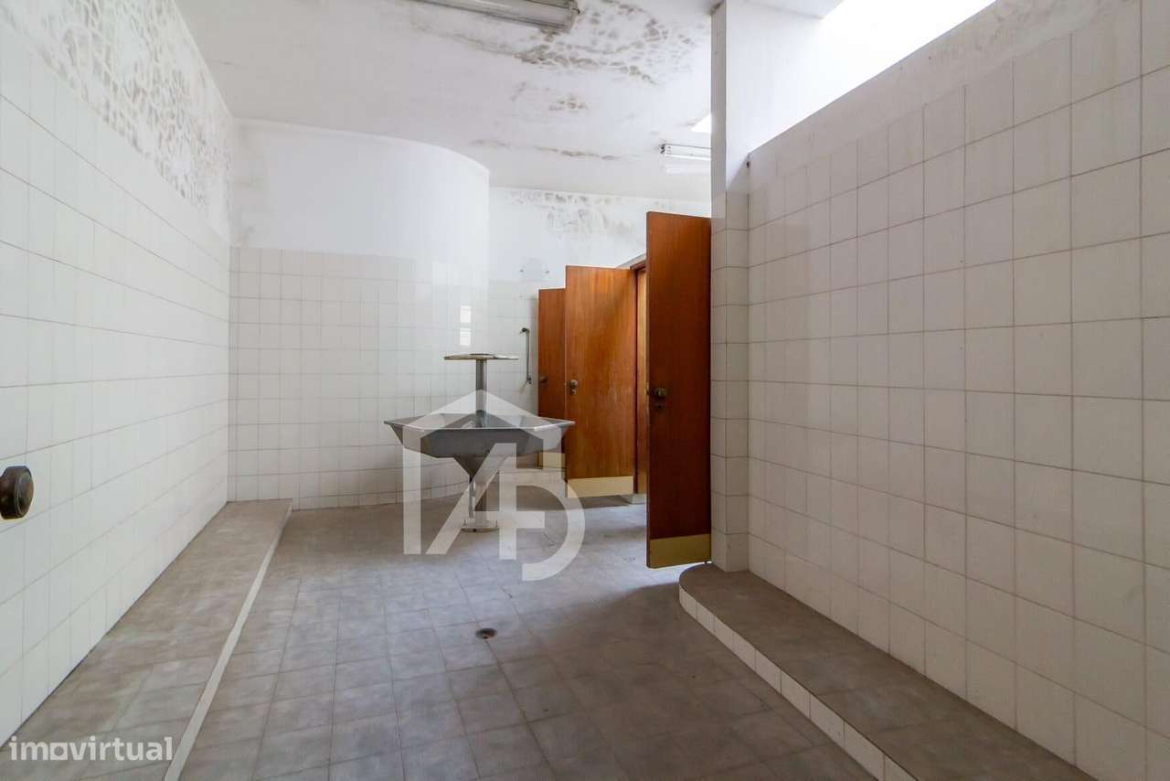 Prédio com potencial de reabilitação – Pernelhas, Leiria-35