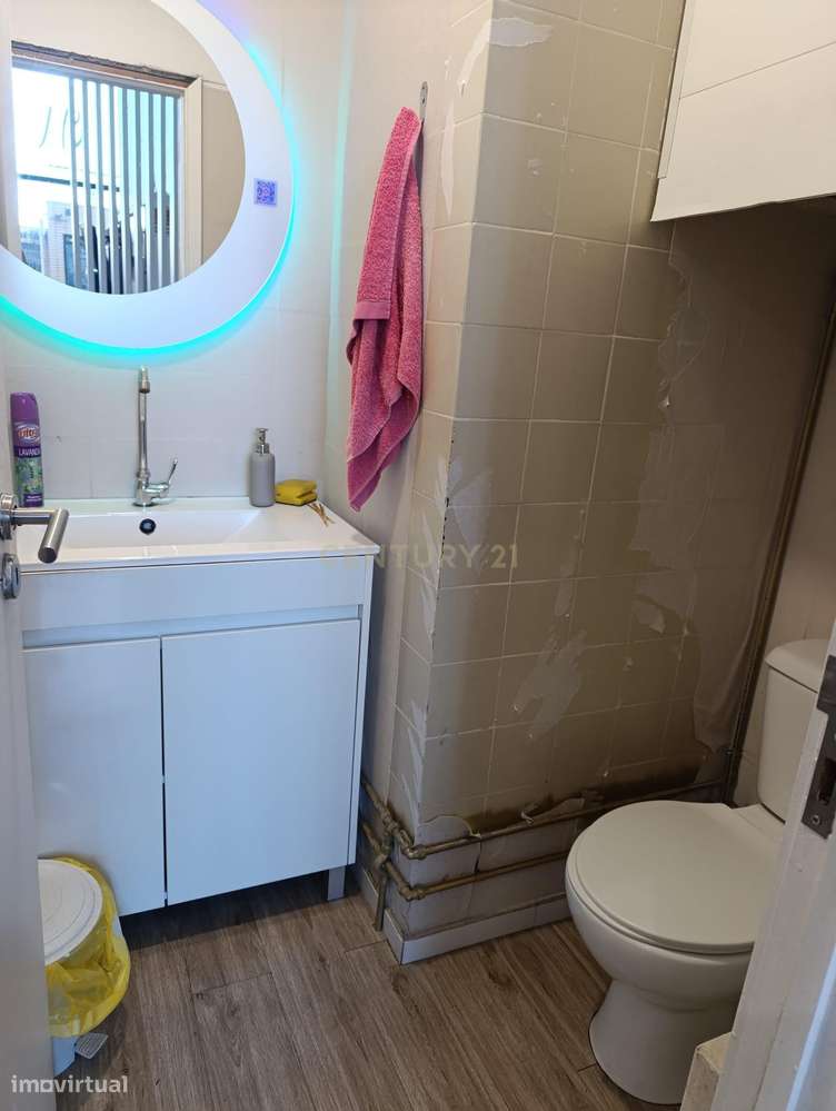 Trespasse de barbearia , Constituição Porto-13