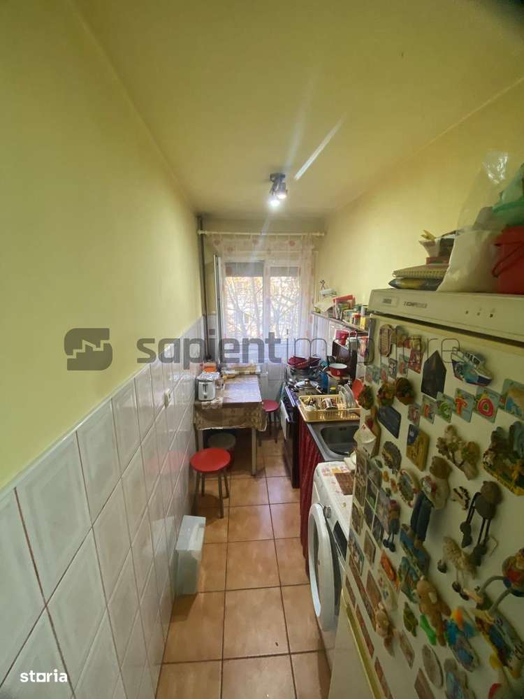 Apartament tip X - 3 camere,cartier Nufarul-3