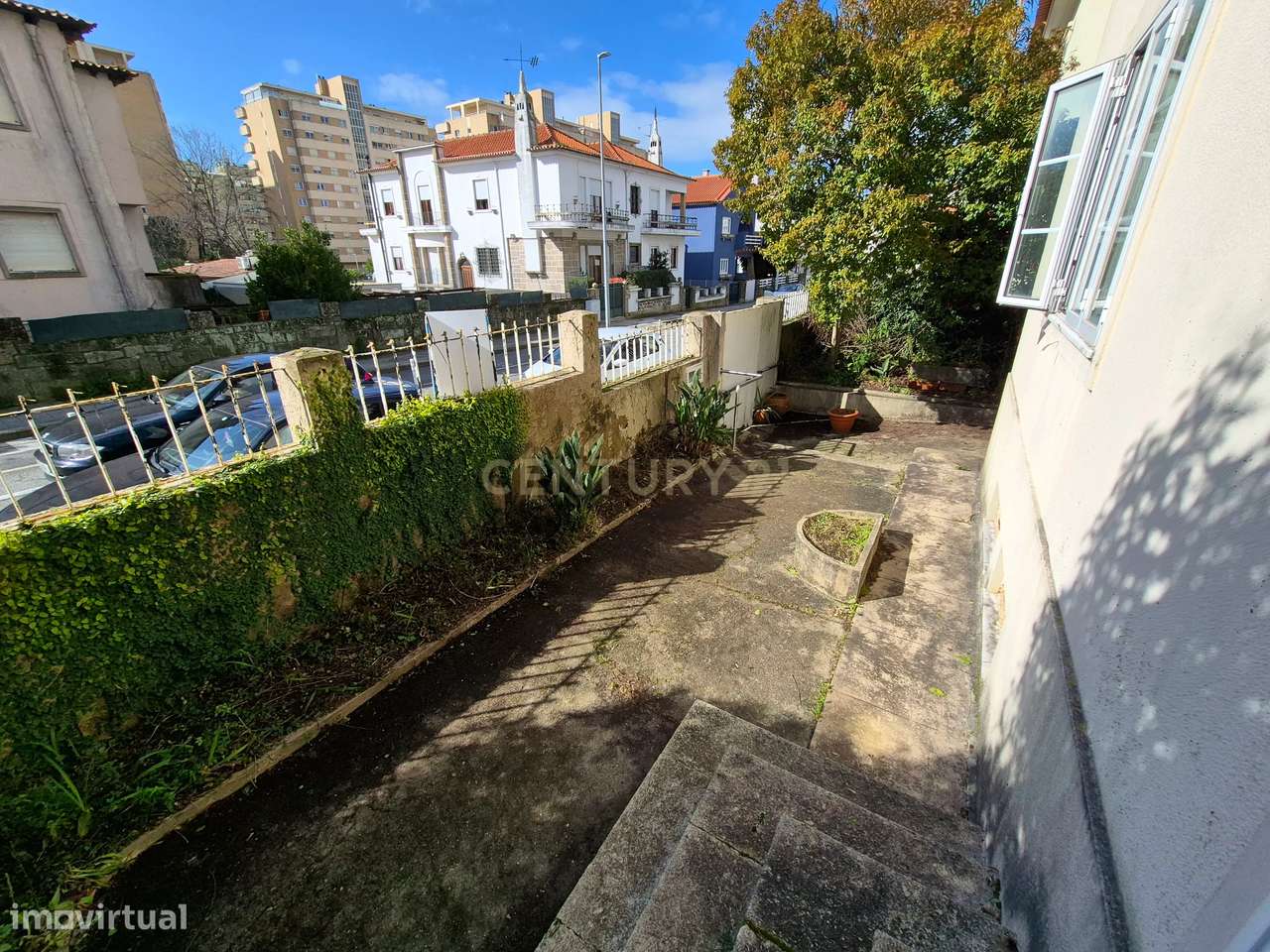 Moradia Clássica para reabilitação junto à Casa da Música - Grande imagem: 2/25