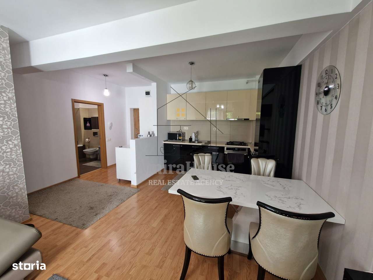 Apartament 2 camere, mobilat, parcare, gradina proprie 33 mp, str Cale - Imagine principală: 5/13