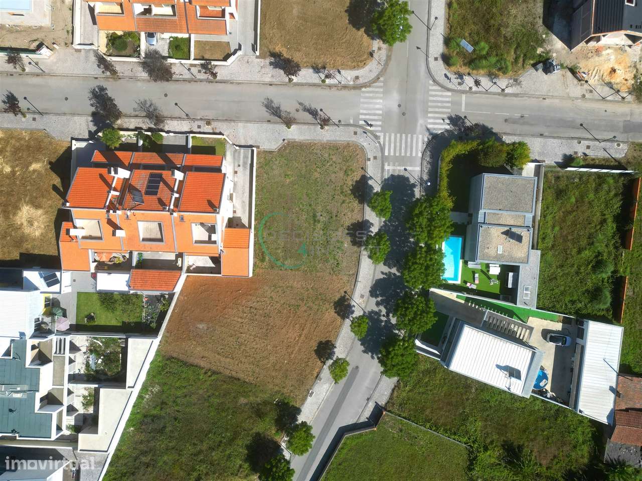 Terreno para construção com projeto aprovado _ Urbanização dos Mélias,-2