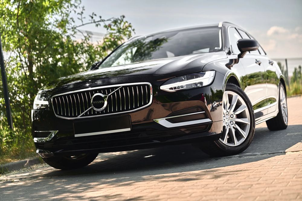 Volvo V90 T4 R-Design 2020