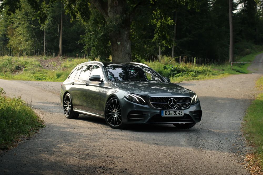 Mercedes-Benz E W213 [2016 - 2023] 220 d 9G-TRONIC AMG Line 2017
