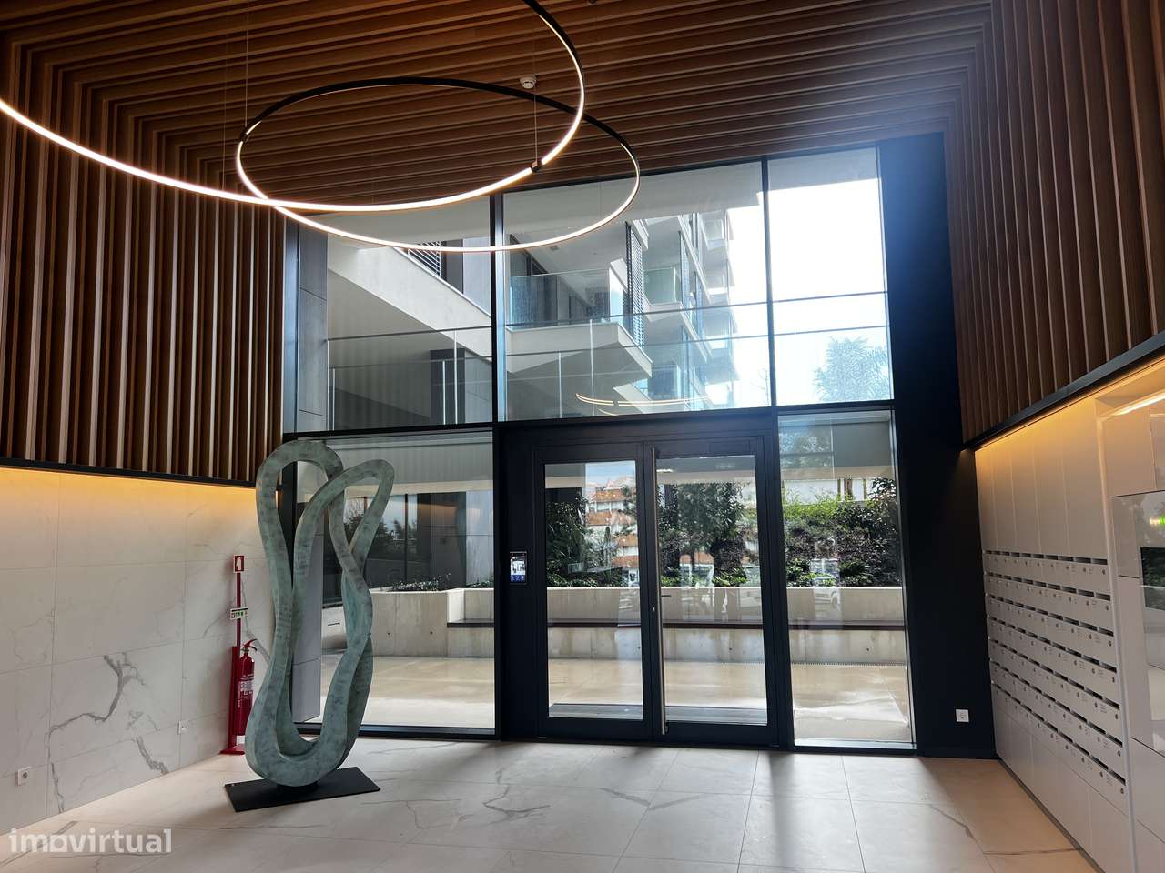 T2 em condomínio de luxo nas Avenidas Novas - Grande imagem: 3/20