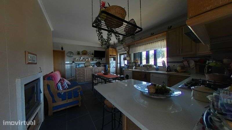 Imóveis/Moradias/Casas - Grande imagem: 5/12