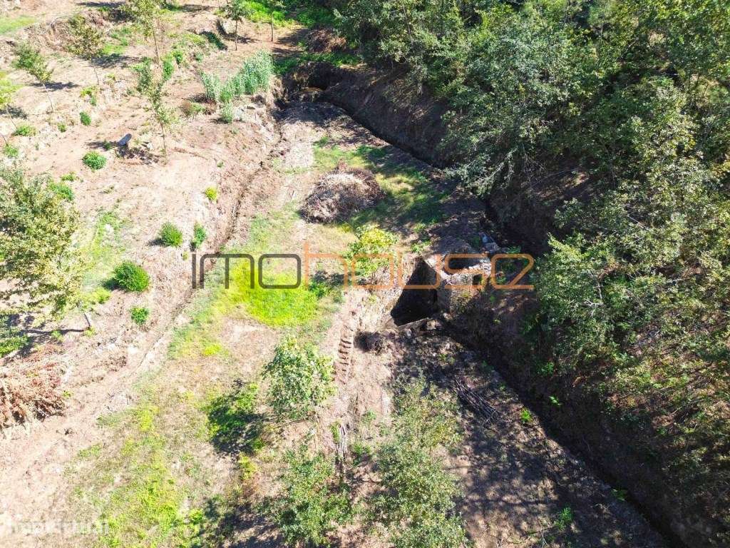 Quinta Isolada com Margem de Rio e Potencial de Eco-Retiro - Arouca-16