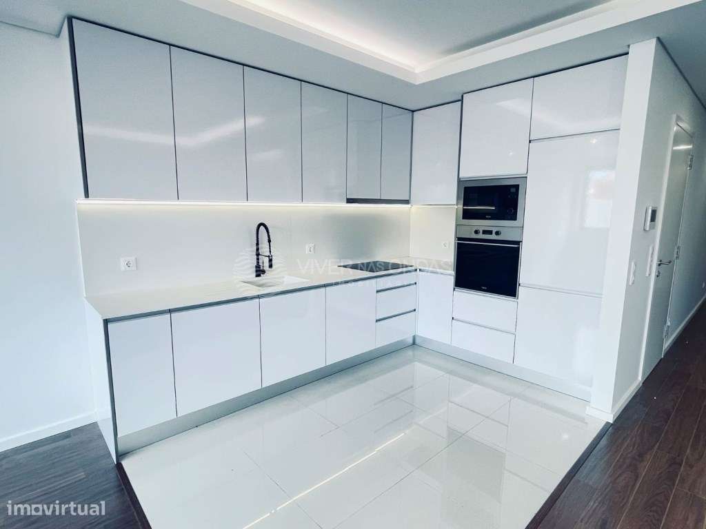 Apartamento T3 Novo | Varandas nos Quartos | Lugar de Garagem | Porto - Grande imagem: 5/31