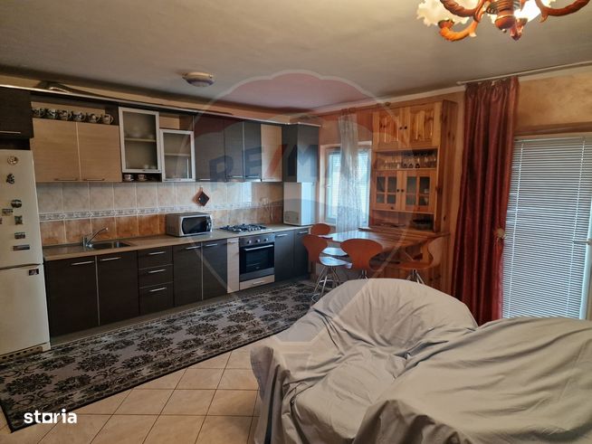 Apartament cu 3 camere de vânzare în zona Stefan cel Mare-4
