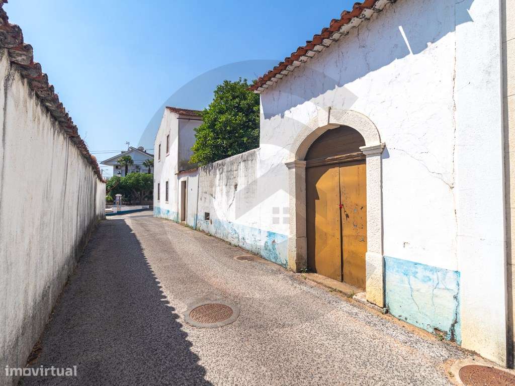 Moradia T3 para recuperar. - Grande imagem: 4/13